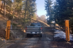 gate